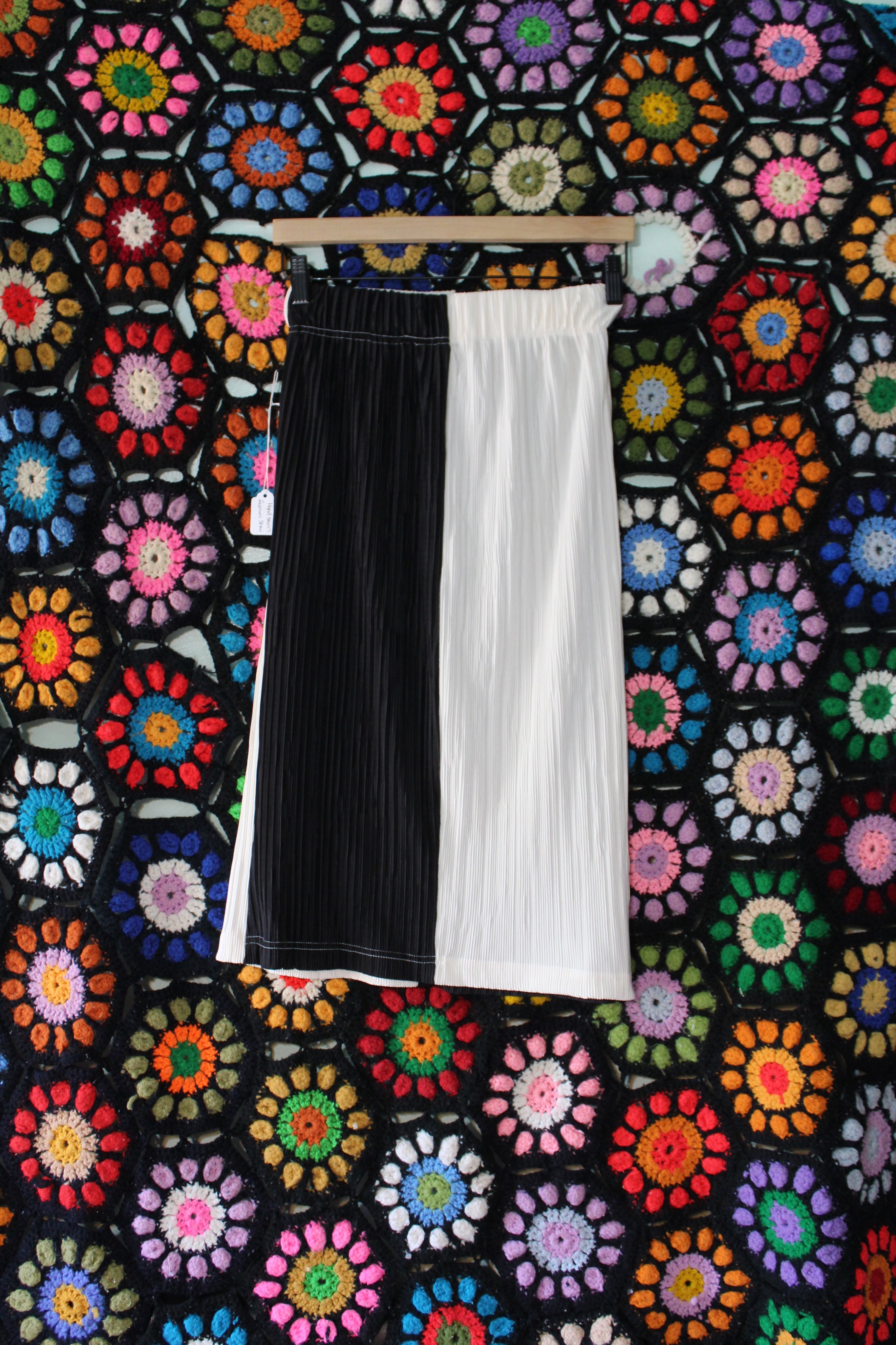 B&W Midi Skirt